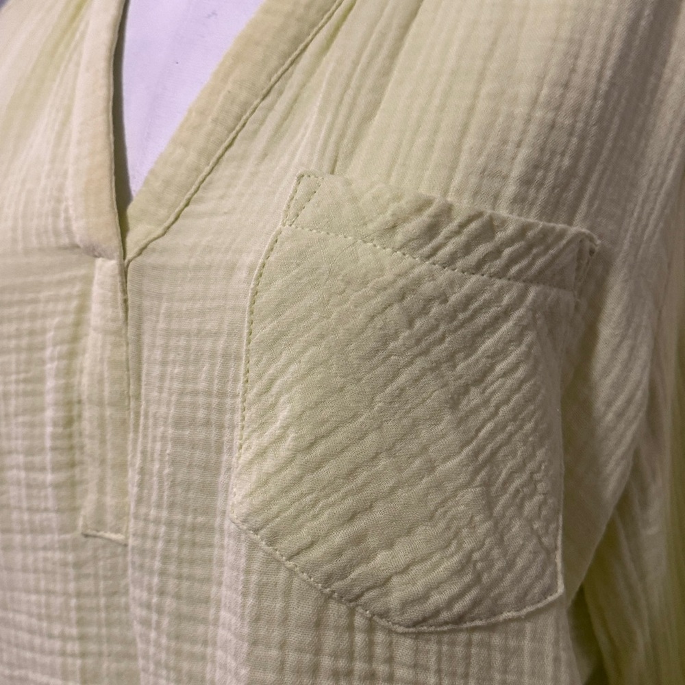 CeCe brand 100% Cotton PopOver Top-Sz M-Light Key Lime Color-Textured-EUC - Picture 3 of 12